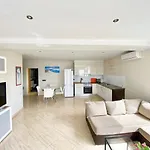The By Albir Proper Vila El Albir