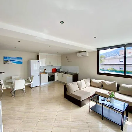 The By Albir Proper Vila *